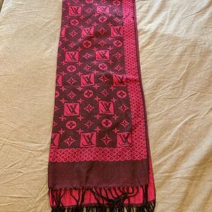 louis vuitton scarf